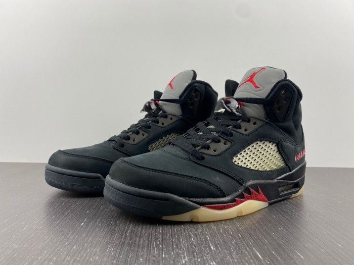 Jordan 5 Retro Gore-Tex Off-Noir  - DR0092-001