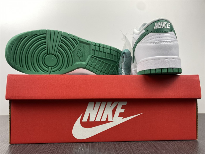 Nike Dunk Low White Green Noise - DD1503-112