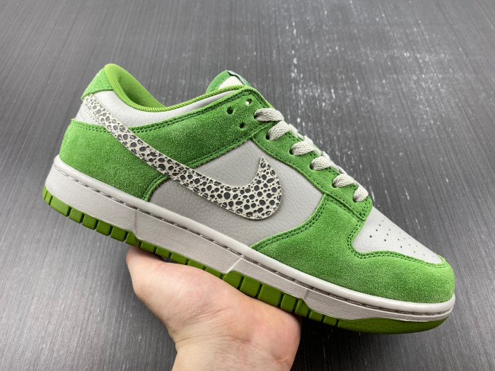 Nike Dunk Low Safari Sw0sh Chlorophyll DR0156-300