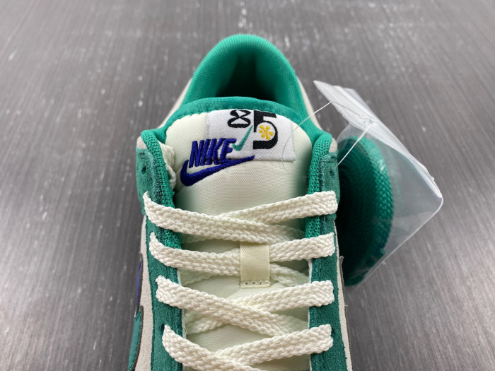 Nike Dunk Low SE 85 Neptune Green  DO9457-101