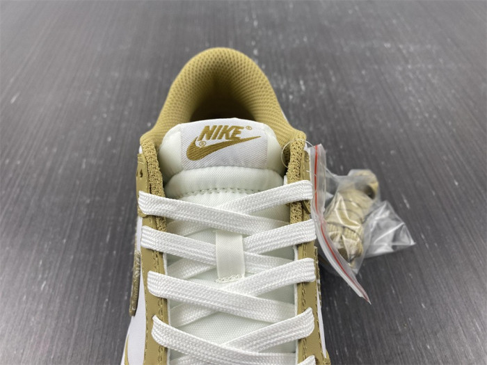 Nike Dunk Low Barley Paisley DH4401-104