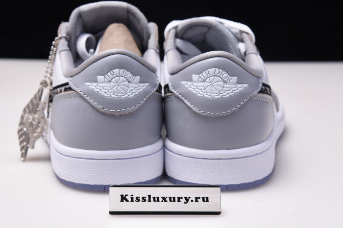 AIR JORDAN 1 Low OG CN8608 002