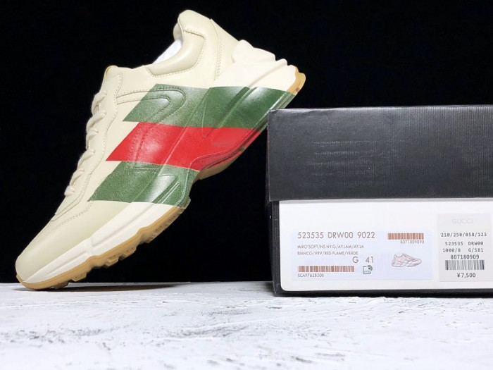 Gvc*1 Rhyton Leather Sneaker