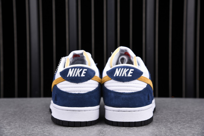 NIKE SB DUNK LOW "80S BUS" CA6501-100
