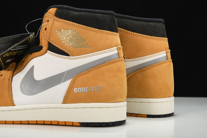 Air Jordan 1 Element Gore-Tex Light Curry DB2889-700