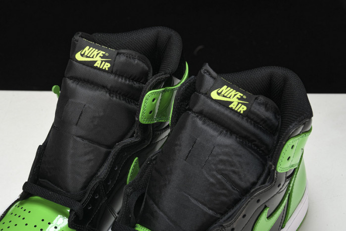 Air Jordan 1 Retro High Pine Green Black - 555088-030