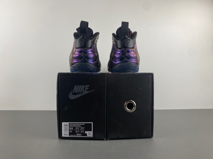 Tekken 8 x Nike Air Foamposite One "Fist" FQ9050-400