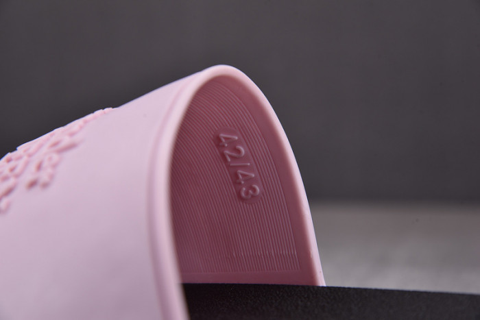 A1exa*der Mcqv*en SANDALS