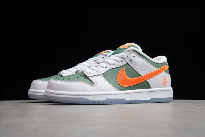Nike Dunk Low NY vs. NY - DN2489-300