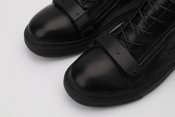 Chr1st1an Louboution Sneakers