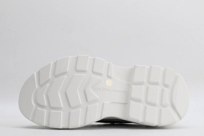 A1exa*der Mcqv*en Tread