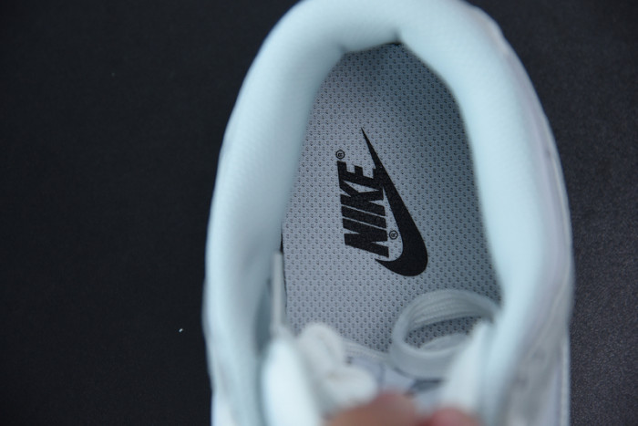 Nike Dunk Low Photon Dust (W) - DD1503-103