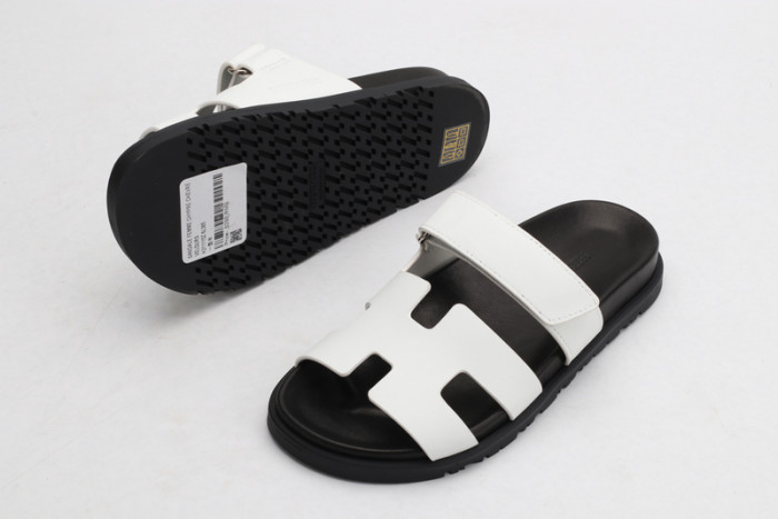 H**me5 SANDALS