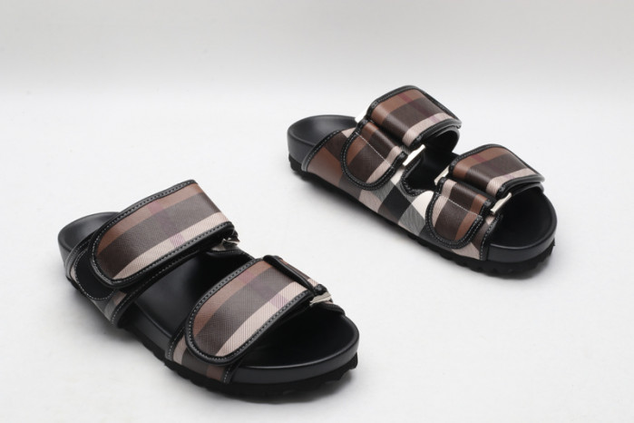 BUBBERY SANDALS
