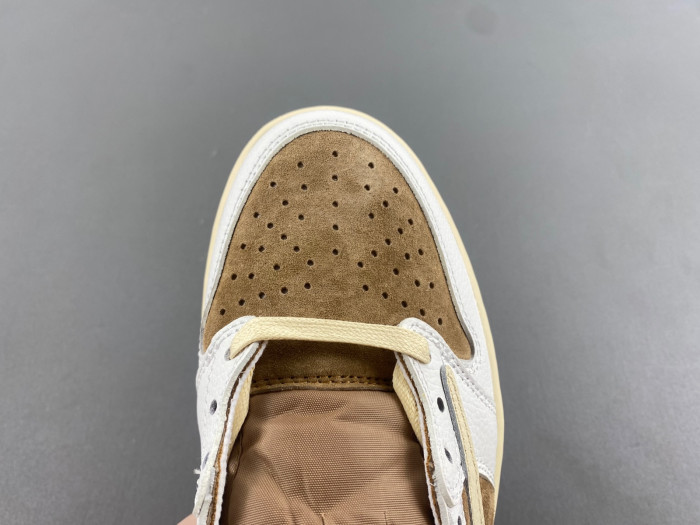 TRAVIS SCOTT X AIR JORDAN 1 LOW OG DM7866-106