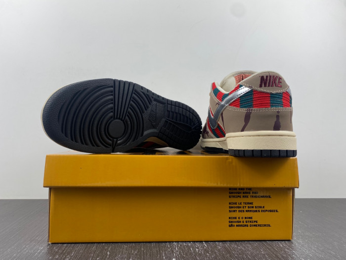 Nike SB Dunk Low Freddy Krueger - 313170-202