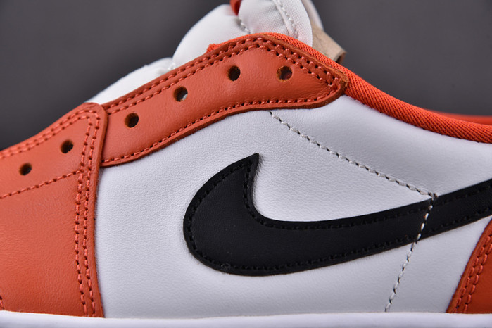 Air Jordan 1 Retro Low OG 