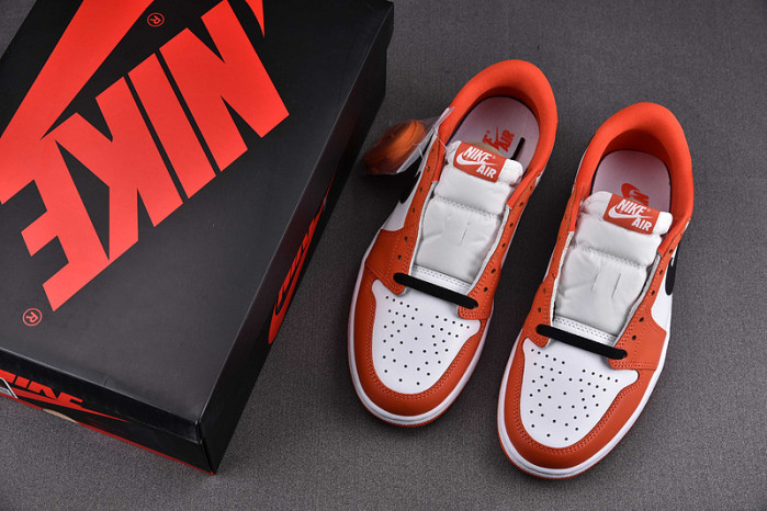 Air Jordan 1 Retro Low OG 