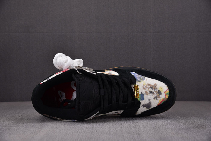 Svp*me x Nike SB Dunk Low Rammellzee FD8778-001