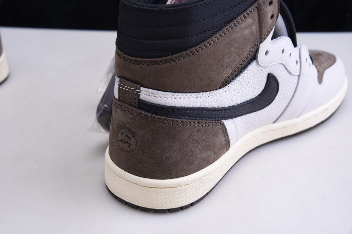 AIR JORDAN 1 RETRO HIGH TRAVIS SCOTT