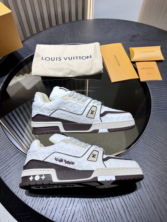 LO1_VTS SNEAKER
