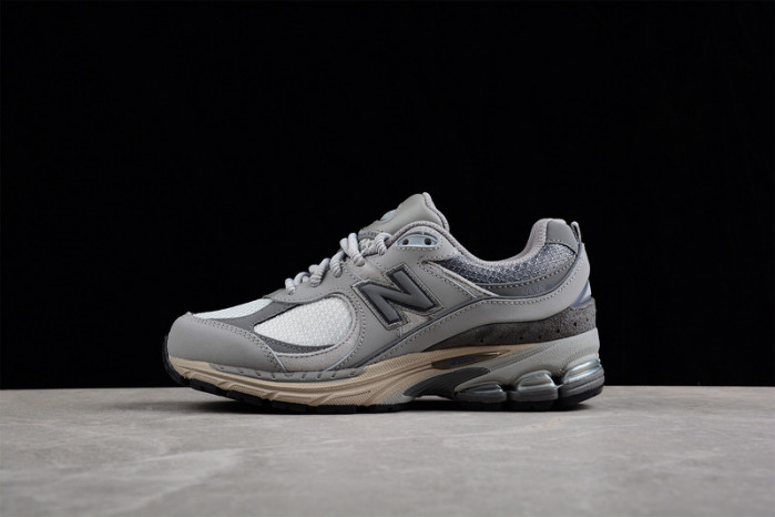New Balance M2002RVC