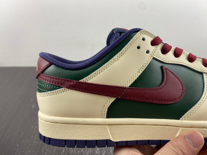 Nike Dunk Low Gorge Green Coconut Milk FV8106-361