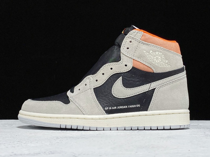 Air Jordan 1 Retro High OG “Neutral Grey” 555088-018