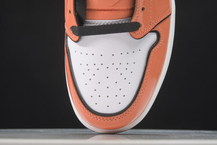 AIR JORDAN 1 MID “TURF ORANGE” DD6834-802