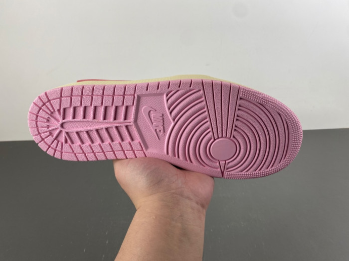 Travis Scott × AJ1 Low "Shy Pink" IQ7604-101