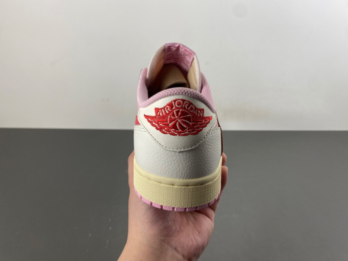 Travis Scott × AJ1 Low "Shy Pink" IQ7604-101
