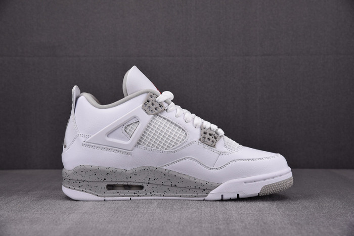 AIR JORDAN 4 “WHITE OREO” CT8527-100