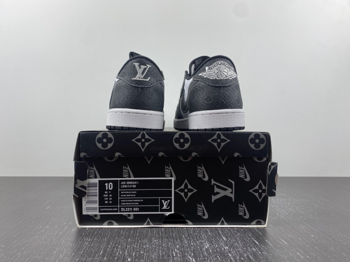 Air Jordan 1 Retro Low LV Panda DL2211-001