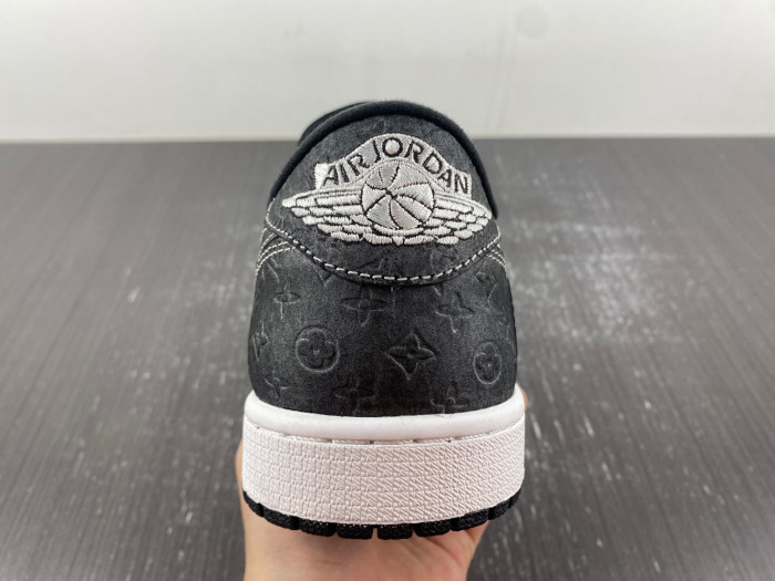 Air Jordan 1 Retro Low LV Panda DL2211-001