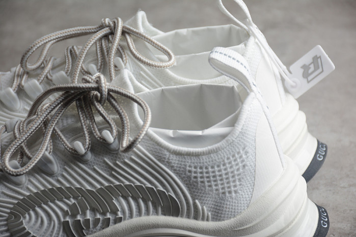 Gvc*1 Run Low-top Sneakers 680893 USM10 8475