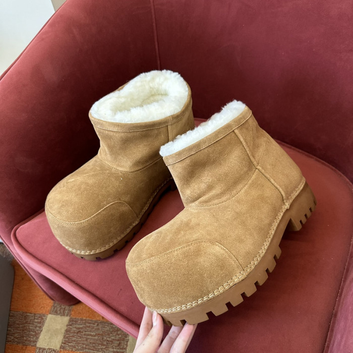 Ba1en*iaga Brown Alaska Fur Bootie