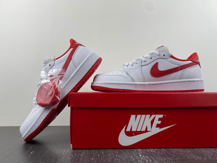 Air Jordan 1 Low OG University Red CZ0790-161