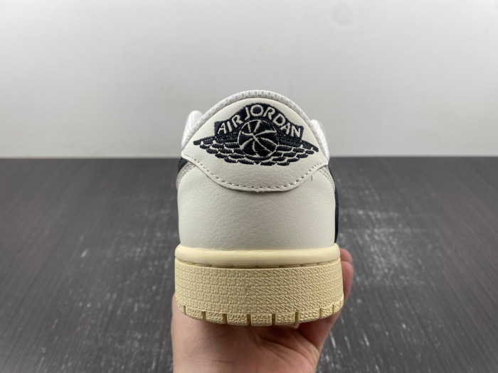 Air Jordan 1 Low  DZ8866-192