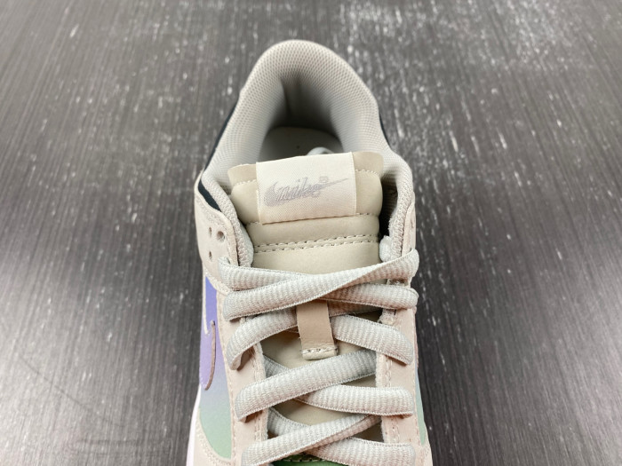 NIKE SB Dunk Low RU2236-565