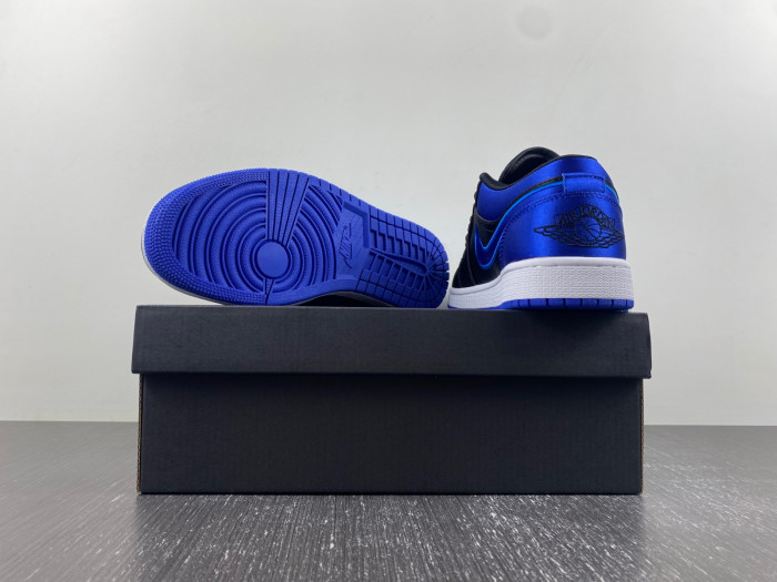 Air Jordan 1 Low Satin Royal 921193-007