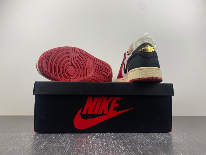 AIR JORDAN 1 RETRO LOW OG 