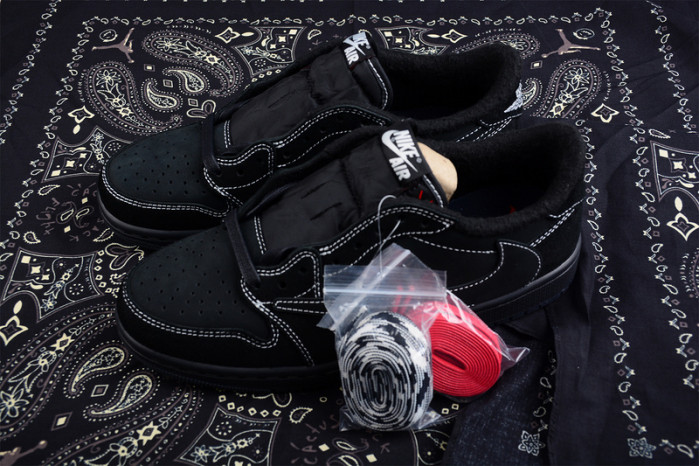 Jordan 1 Retro Low OG SP Travis Scott Black Phantom DM7866-100