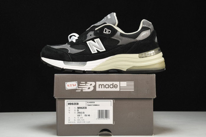 New Balance M992EB