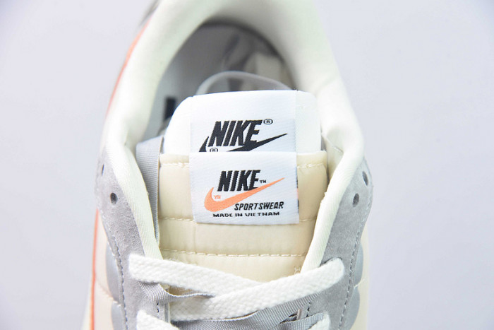 Sacai x VaporWaffle sacai 3.0 DD1875-107