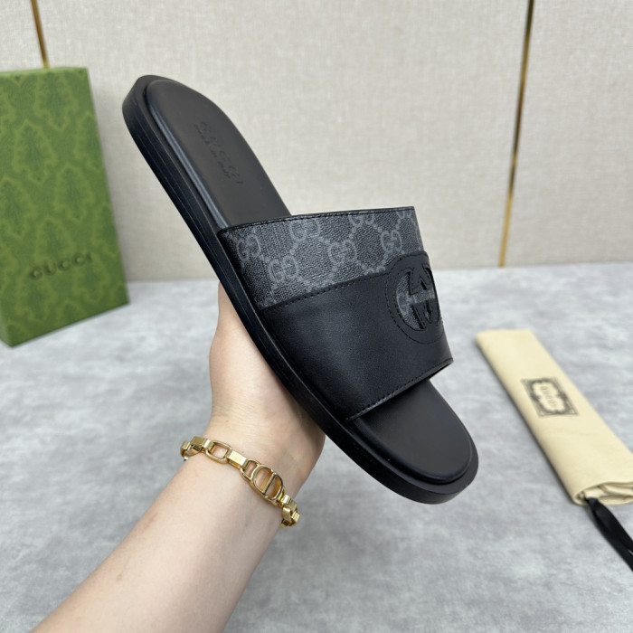 Gvc*1 MEN SLIDE SANDAL